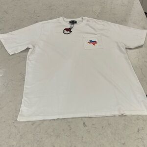 Brand new Malbon x Willie Nelson tshirt XL